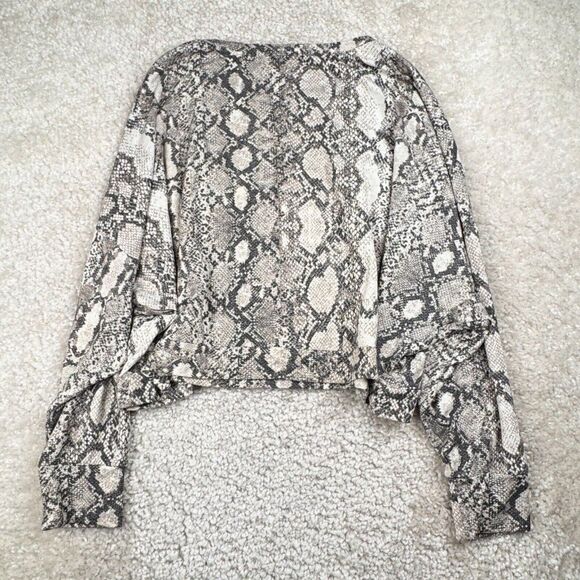 Express Snakeskin Print Dolman Crop Sweatshirt - Picture 3 of 8